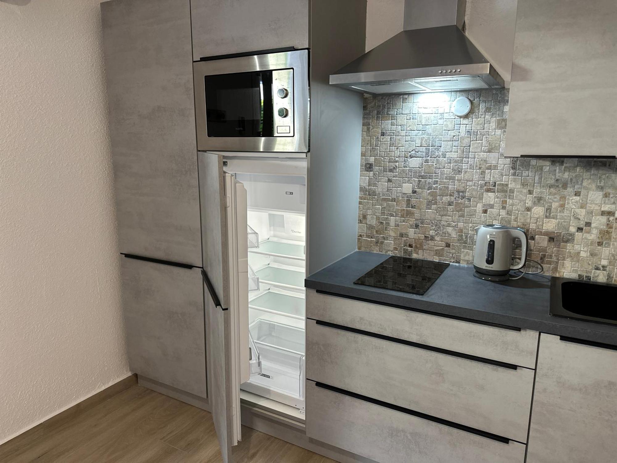 Appartement Climatise Avec Chambre Et Parking Privatif Locations Vld Camargue Saintes-Maries-de-la-Mer Zewnętrze zdjęcie